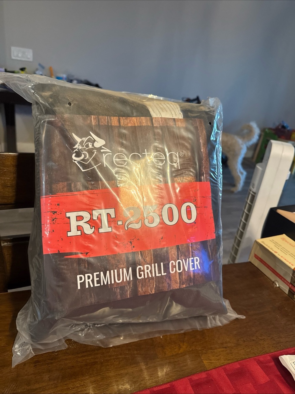 Premium Grill Cover RT-2500 by Re-tec (Black)